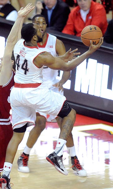 No. 19 Maryland uses late surge to beat Indiana 68-66
